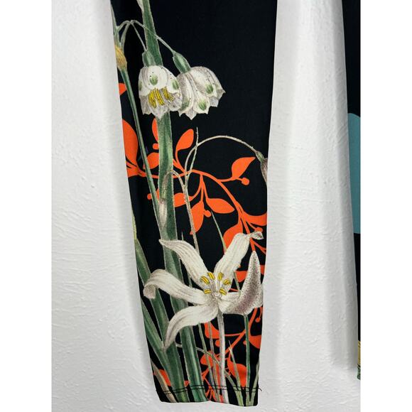 Noli Enchanted Ethereal Butterfly Black Colorful Leggings Small - Picture 9 of 9